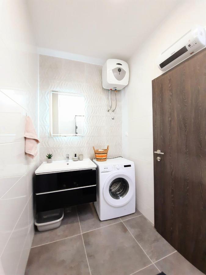 Apartment Maria Макарска Экстерьер фото